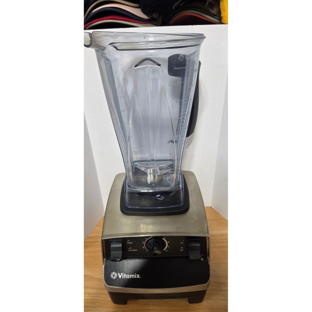 Vitamix 5200 Blender VM0103 Metal Base & Container 11.5 Amp Variable works